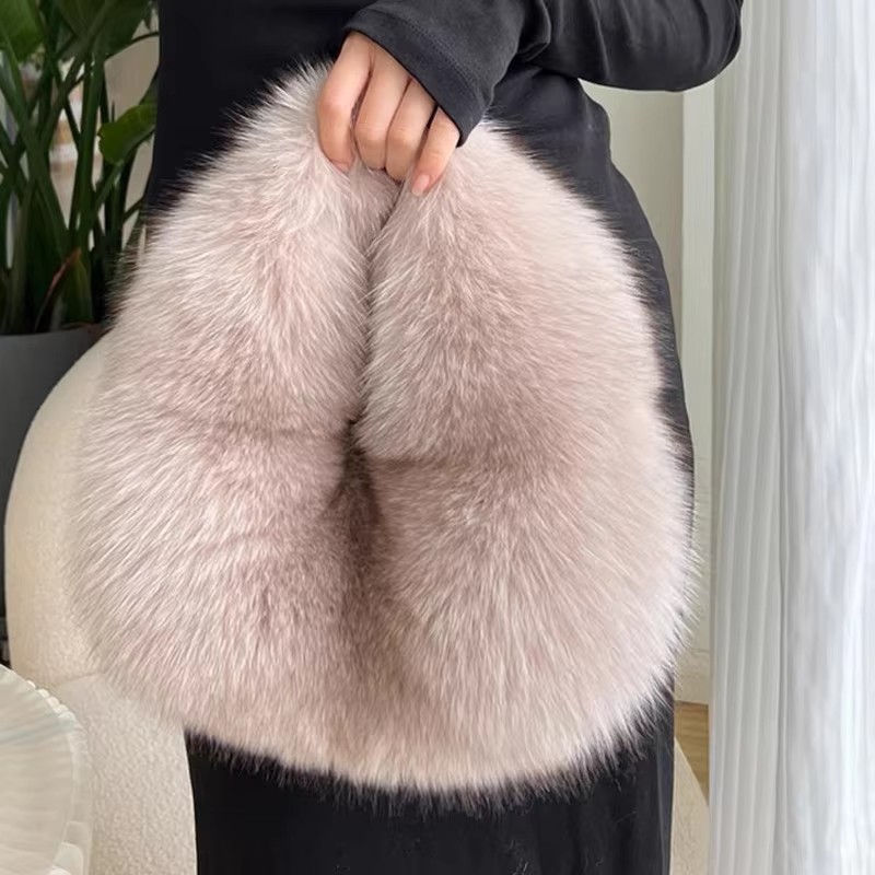 Luxury Bags Tote - Modische, weiche Plüsch-Halbmond-Taschen für Damen, Designer-Handtaschen