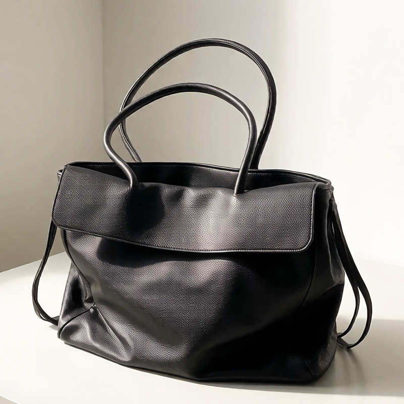 Aktentaschen und Tragetaschen  – Luxury Bags Tote Bewertung und Preis